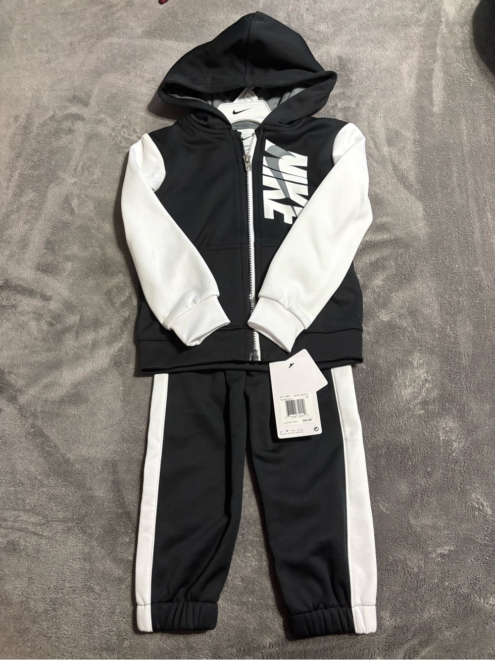 Nike Kids 3T Hooded Jacket and Track Pants Set